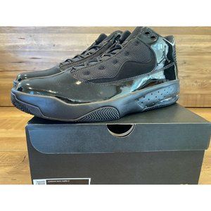 Nike Mens Jordan Max Aura 2 Basketball Shoe, 12